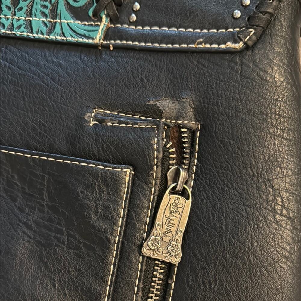 Trinity ranch Black and Teal leather tassel shoulder bag - Picture 2 of 10